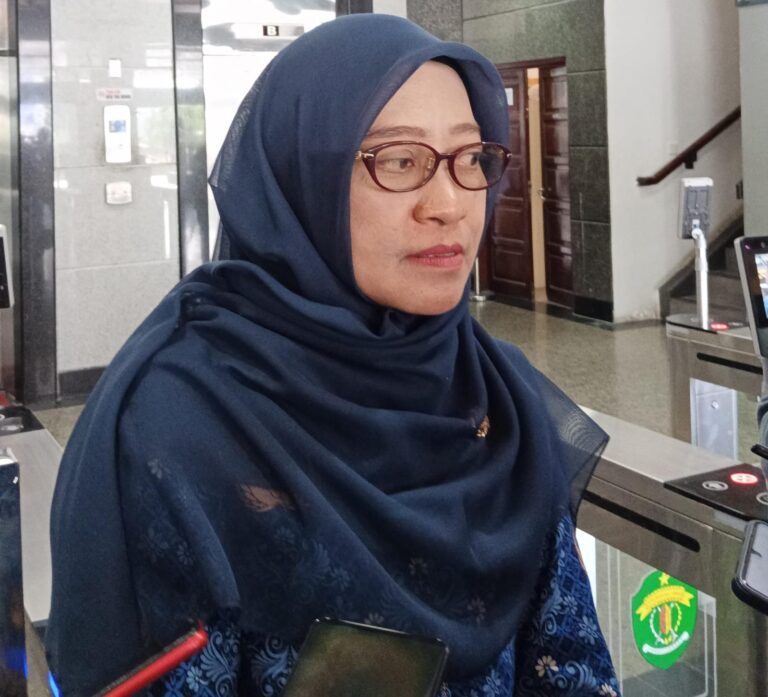 APBD Kaltim Turun Drastis, Sekda Sri Wahyuni Tegaskan Penyesuaian Anggaran Berdampak pada Tenaga Outsourcing