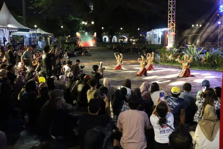 Budaya Kutai Kartanegara Gema di Jantung Yogya Lewat Eroh Bebaya ke-7