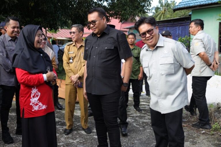 Bupati dan Wabup Kukar Tinjau Langsung Sekolah, Pastikan Kebijakan Pendidikan Gratis Berjalan Efektif