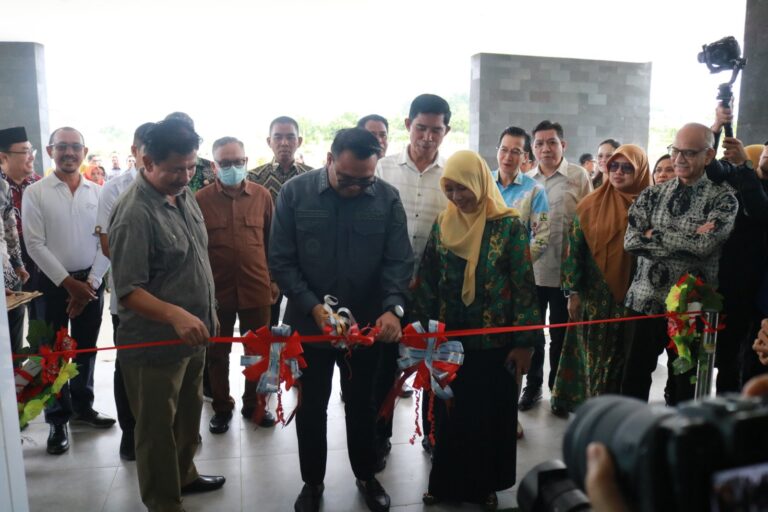 Bupati Kukar Resmikan Gedung Cenderawasih RSUD AM Parikesit