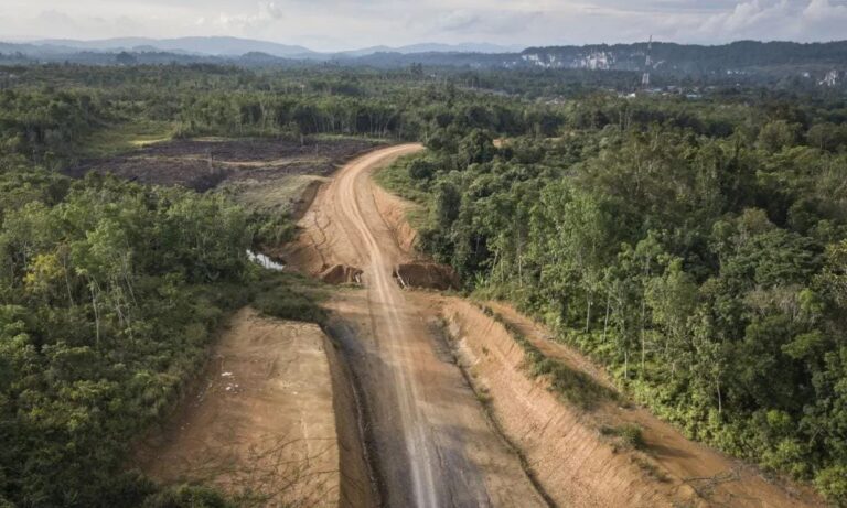 Proyek Jalan Mahulu Dorong Ekonomi Pedalaman, Pengawasan Kualitas Diperketat