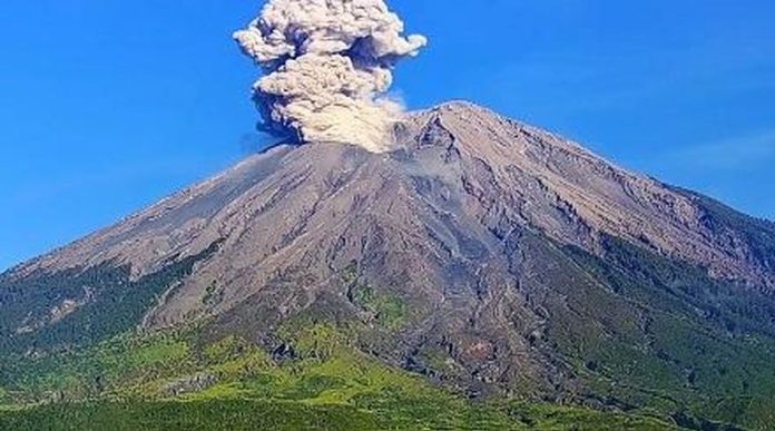 Gunung Semeru