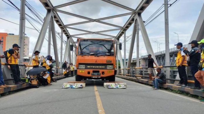 Jembatan Mahakam I